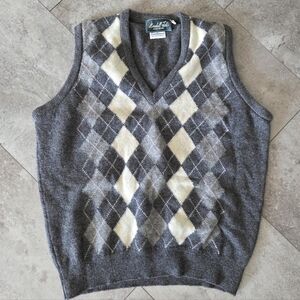 Vintage Marshall Field's 100% Lambswool Sweater Vest